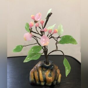 VTG Chinese Jade Bonsai Tree in Pink Blossoms and Jade Green Leaves 6x5”